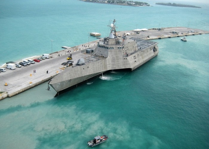 Siêu hạm tàng hình, tác chiến ven bờ USS Independence (LCS 2) của Hải quân Mỹ